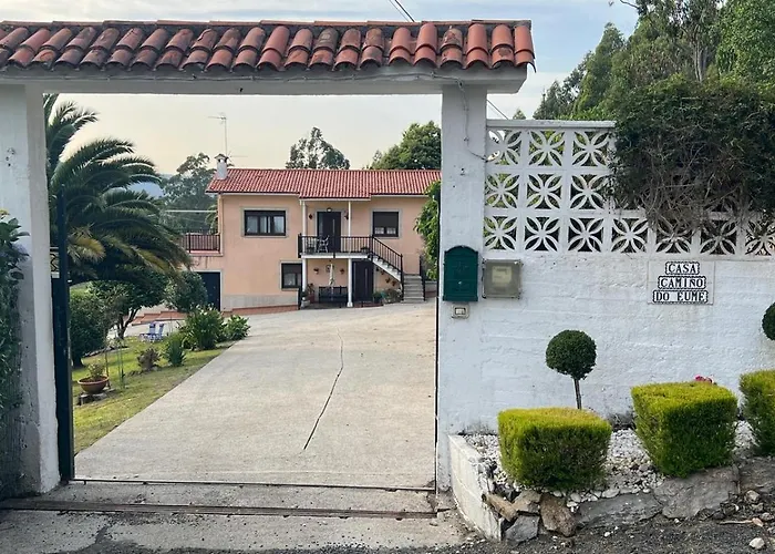 Casa Camino Do Eume Εξοχικό σπίτι *
